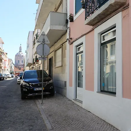 Discovery Estrela * ליסבון