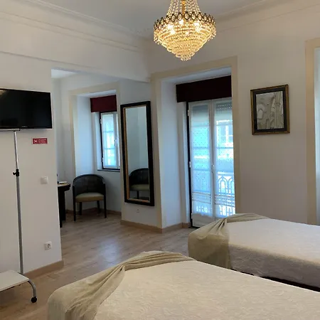 Discovery Estrela * ליסבון