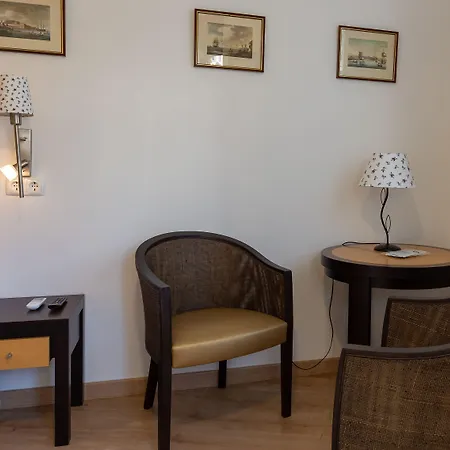 Discovery Estrela リスボン